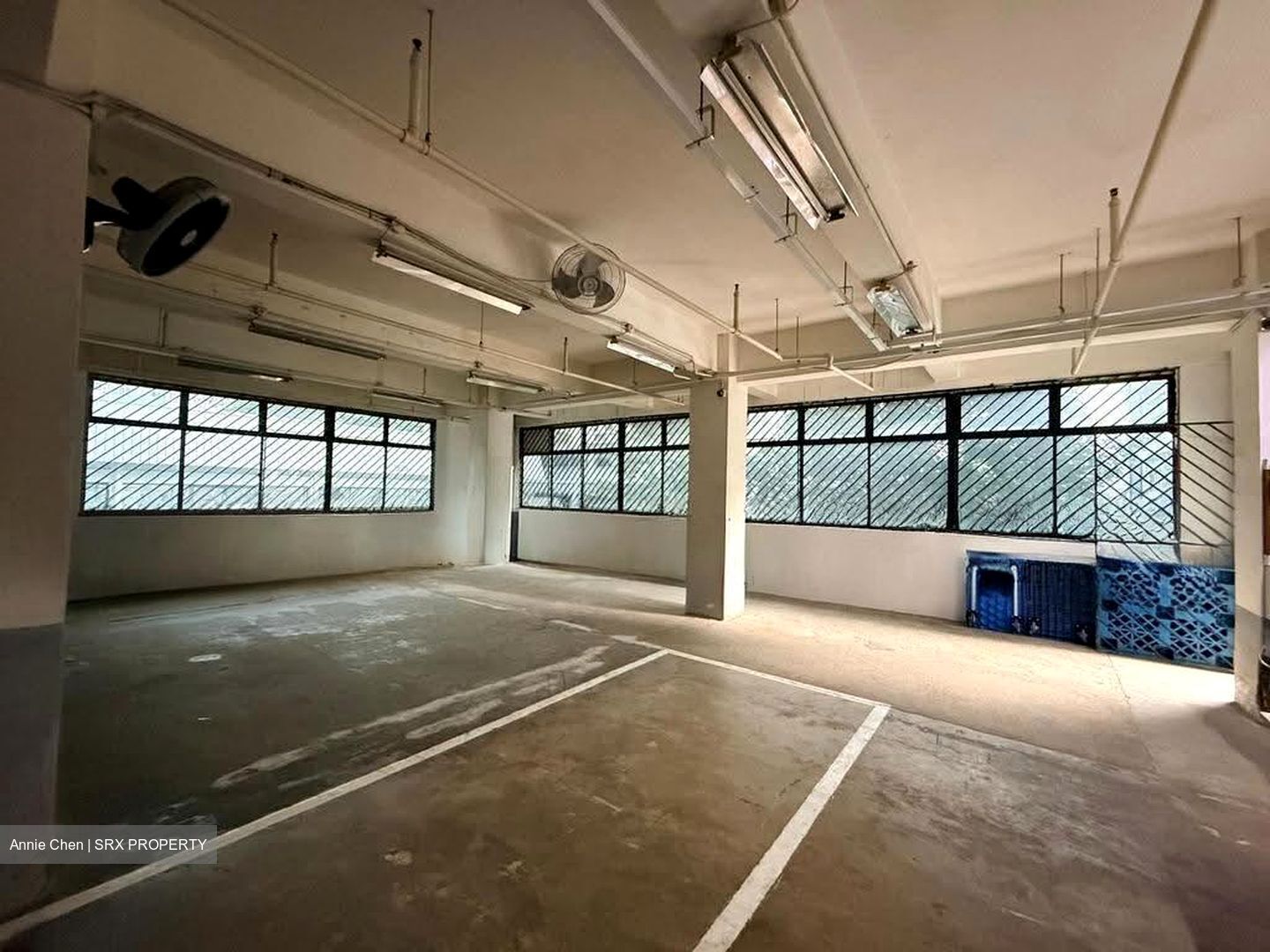 B Central (D12), Factory #628750781